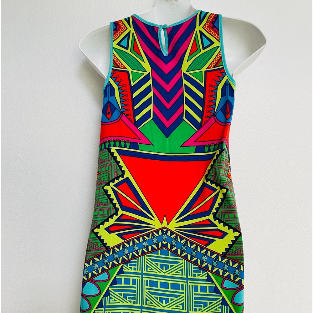 FLYING TOMATO Dress Colorful ART DECO Print Shift Size XS - Picture 9 of 12